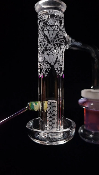 Victory Glassworks - Classic Diamond Tower