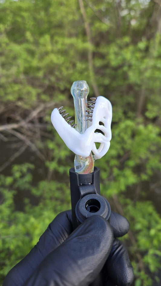 Roe Glass - Lotus White With Rainbow Pivot Top