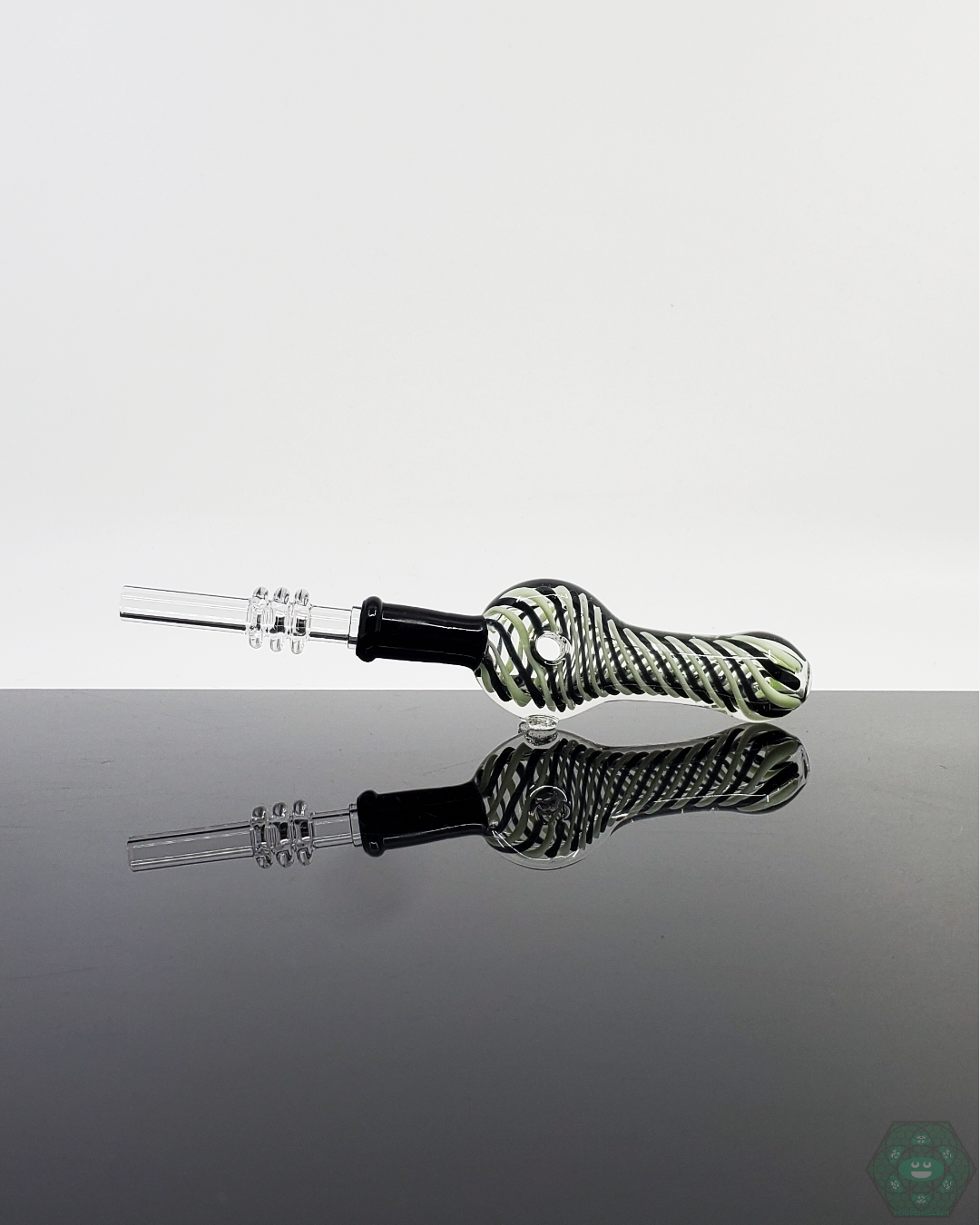 BSG Durable Nectar Collector, designed for efficient dabbing with portability and high-performance functionality.