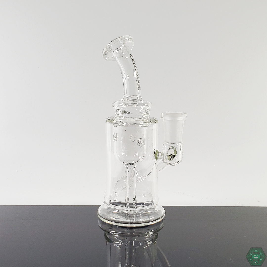 Encore Glass Micro Incycler, 6-inch design offering smooth, filtered hits with compact filtration for convenient, portable use