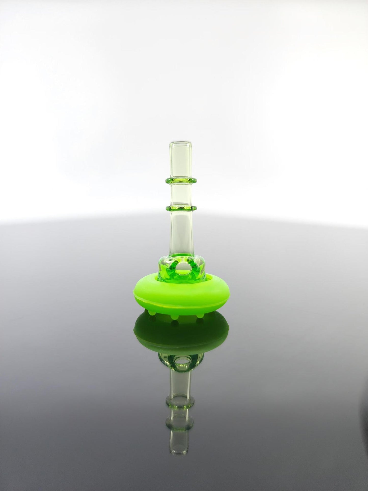 Style showcase of Spacewalk Glass 3DXL Colored Caps, adding personality to dabbing setups.