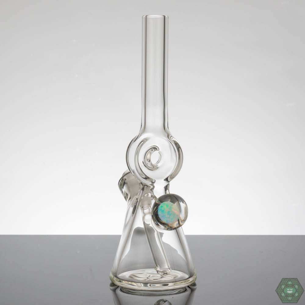 10mm Glass Tube with 3-Hole Perc: This Gemini Glass tube is equipped with a 10mm female joint and a 3-hole percolator for smoother and more enjoyable draws.