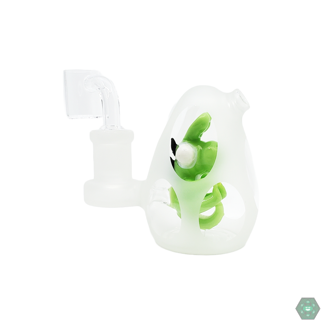 Encore Glass 3” Baby Dinosaur Egg Rig - Featuring a 4-Hole Perc, Sandblasted Finish, and 14mm Quartz Bucket for Smooth Hits. Ideal for Collectors or Portable Use.