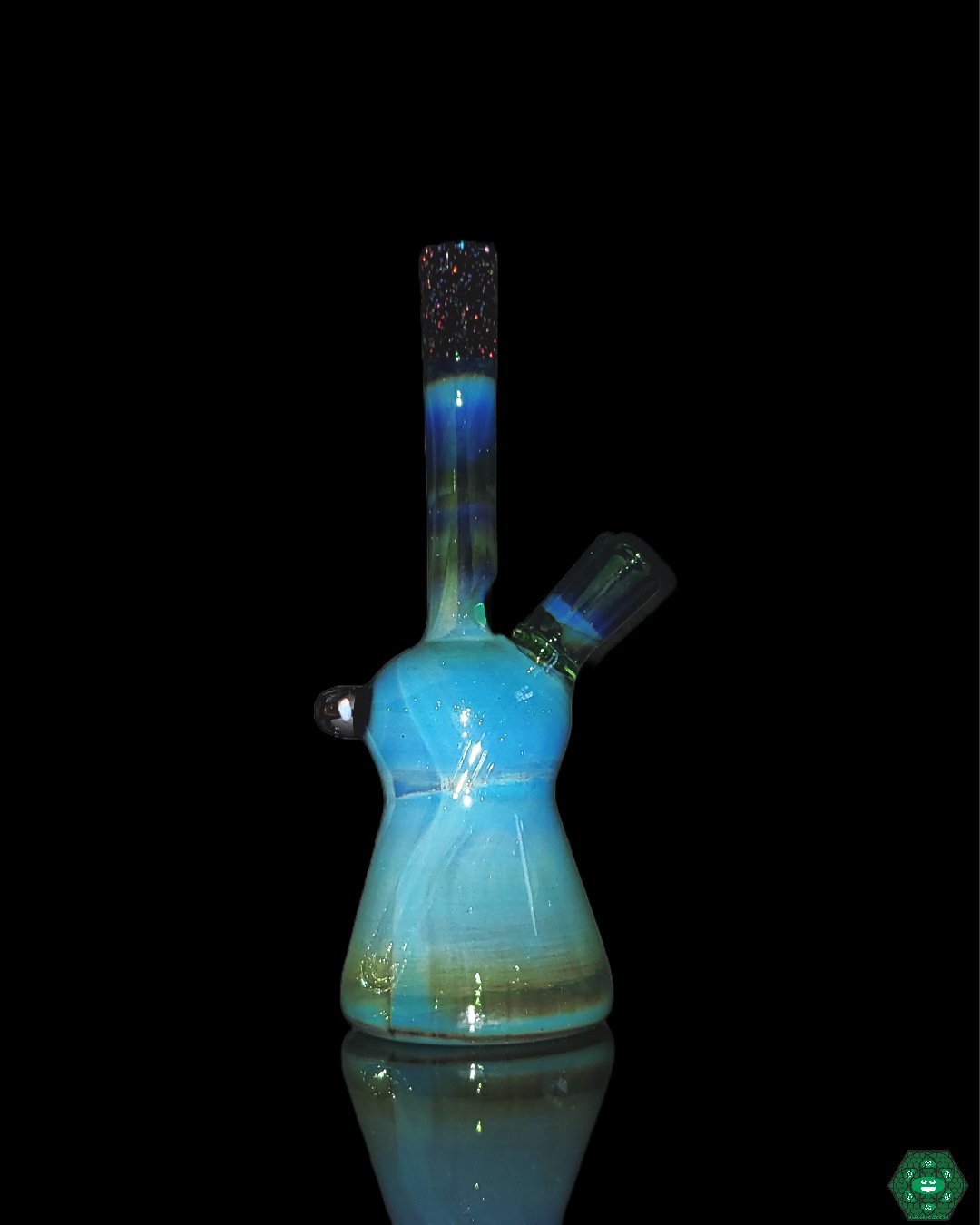 AJ Surf City Single Color Jammer | Compact and Artistic 10mm Dab Rig with 2-Hole Percolator and Unique Style