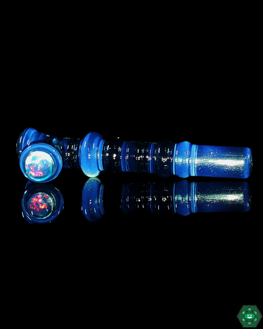 Alex Inwood Onie #7 | 4-Inch UV Glass Chillum with Built-In Screen and Millie Design for Enhanced Smoking