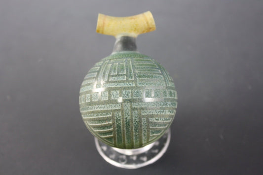 Bearclaw Space Key 6 - Portable and sleek smoking tool for daily use.