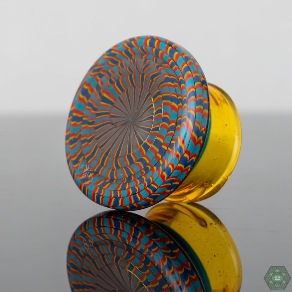 Concentrate Jars for Collectors: These premium jars are a must-have for any serious concentrate collector looking for quality and style.