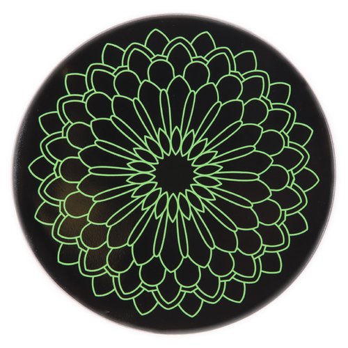 Durable Non-Slip Glass Mat: Pattern #9 Grip Mats provide a secure and stylish surface for your glass pieces, preventing slips and spills.