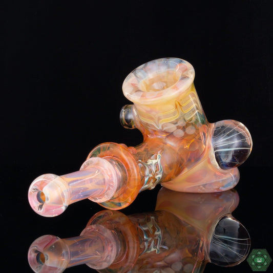 Fumed Glass Dry Pipe: The DBE 503 Dry Pipe #3 showcases a unique fumed glass design that changes colors with use, creating a mesmerizing effect.