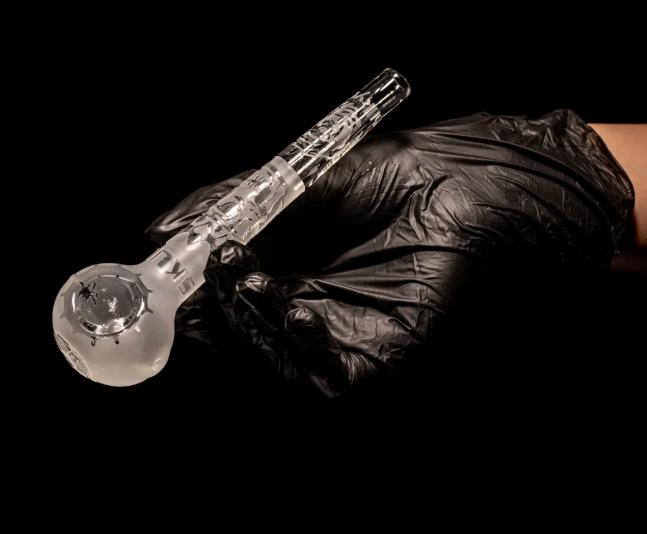 Milkyway Glass - Skull Emperor Handpipe
