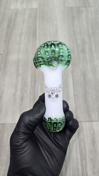 Izlow Glass - Assorted Design Handpipe