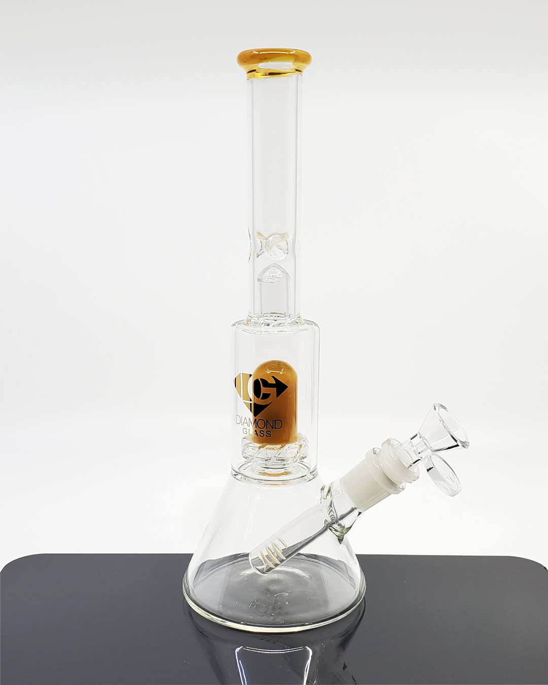 Diamond Glass 10.5” Showerhead Beaker | 7-Hole Perc & Ice Catcher | Smooth Filtration