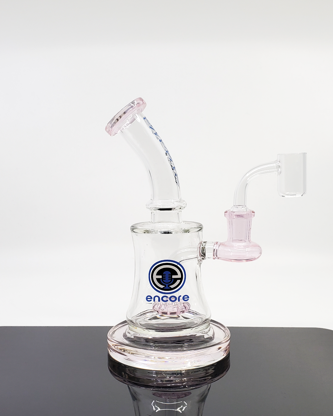 Encore Glass 7” Banger Hanger - Compact Rig with Strong Filtrationc