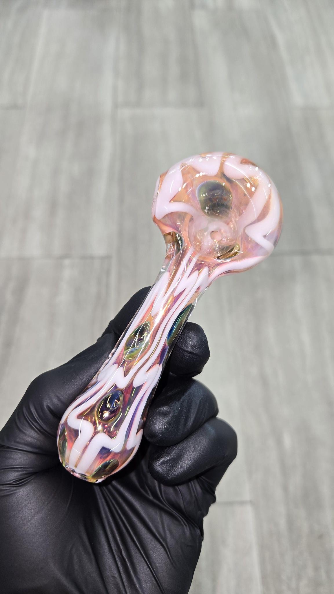 Izlow Glass - Box & Dots Handpipe