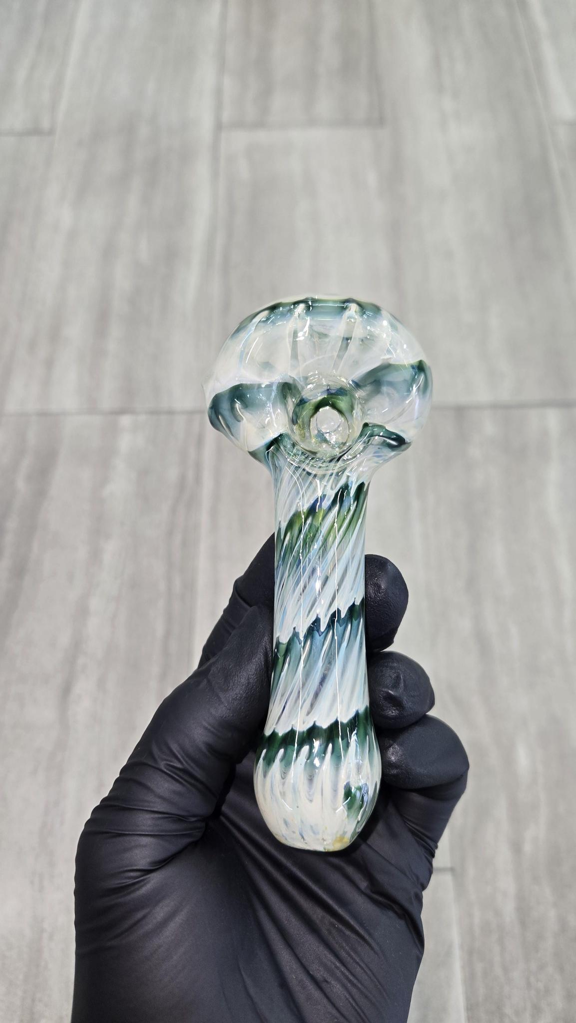 Izlow Glass - Coil Drag Silver Fumed Handpipe