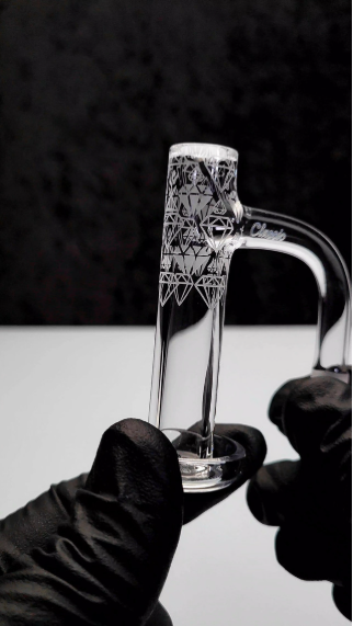 Victory Glassworks - Classic Diamond Tower