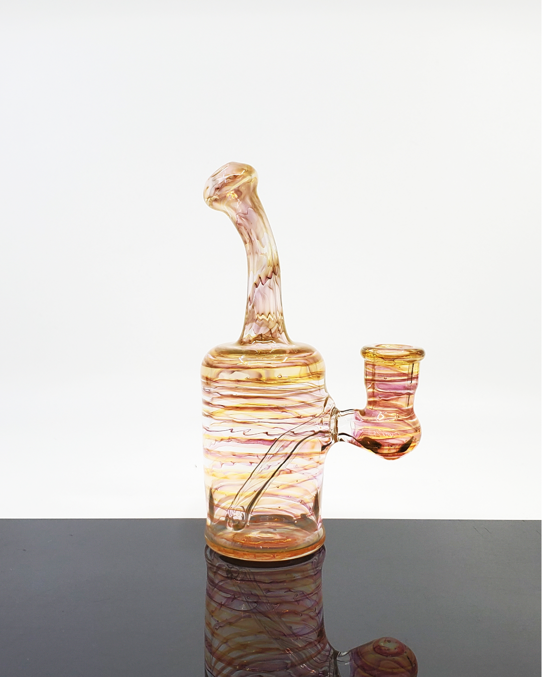  Jedi Glassworks Fumed Banger Hanger - Unique Glass Art for Concentrates. This stunning fumed banger hanger is crafted by Jedi Glassworks, featuring intricate glasswork and a durable design. Ideal for concentrate enthusiasts, it ensures optimal airflow and a flavorful experience.