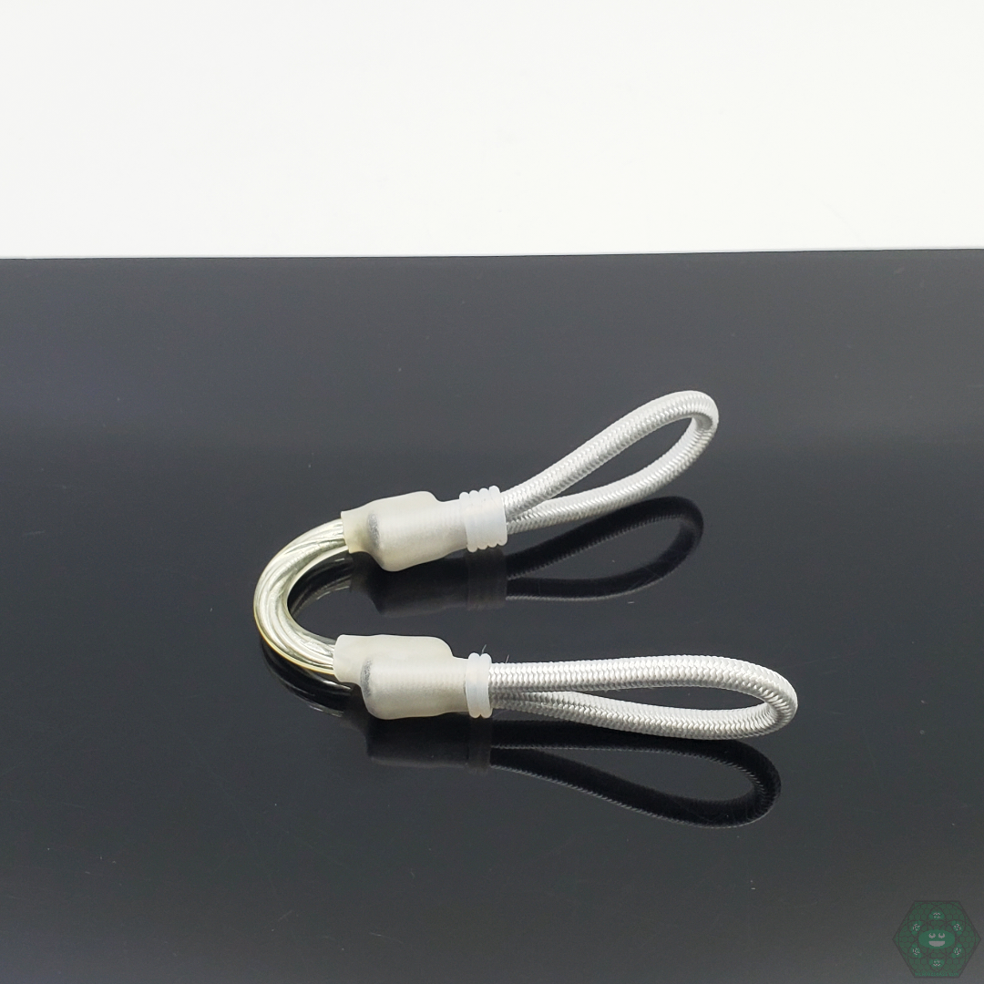 Tuff Tethers Old School Nexus | Durable Cap Tether - Headdy Glass. Keep your caps secure with the Tuff Tethers Old School Nexus, designed for a snug, adjustable fit on any cap size. Available in multiple colors at Headdy Glass.