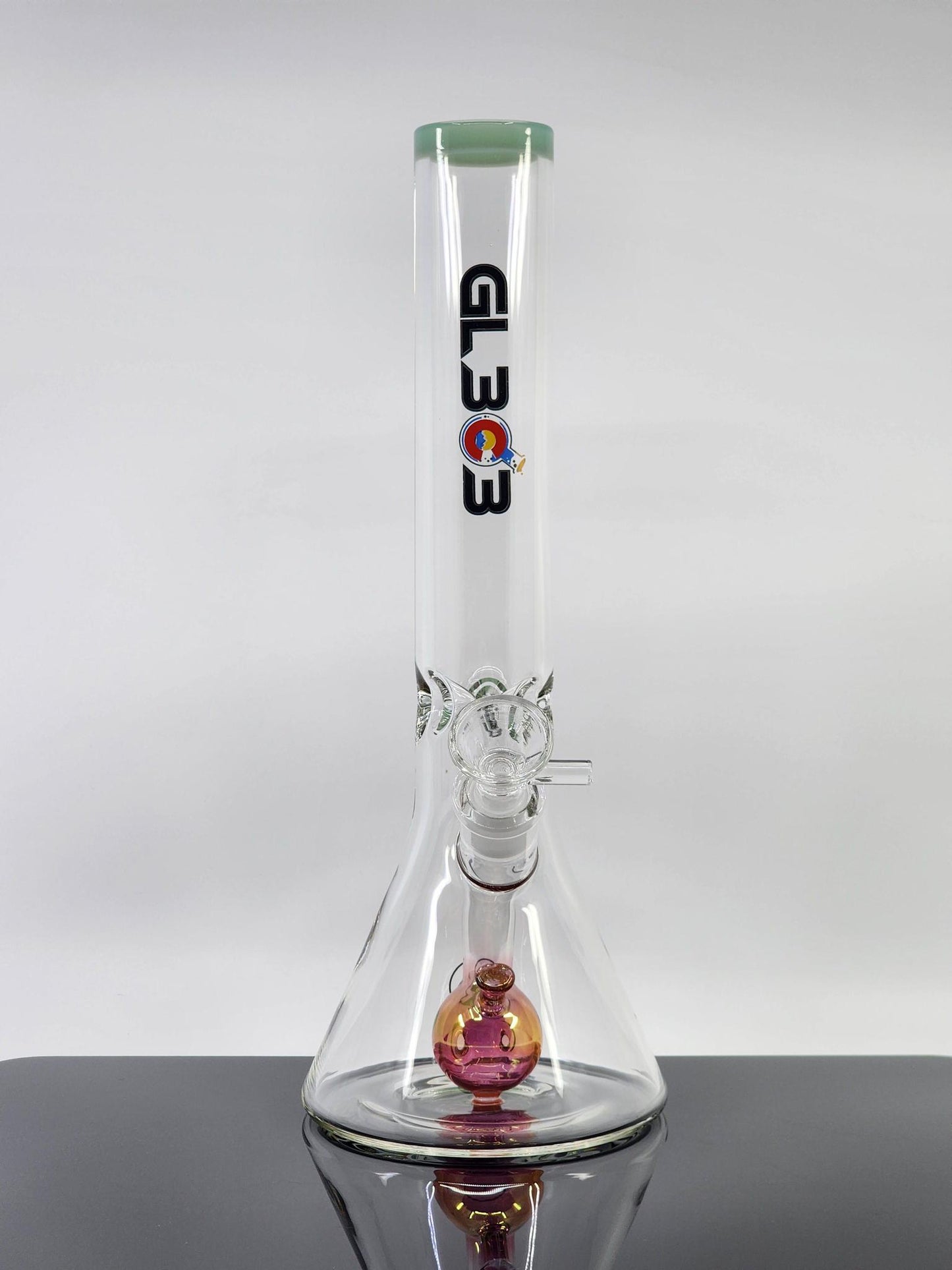 Glass Lab 303 - 3D Logo Beaker