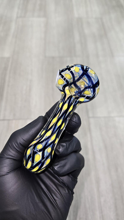 Izlow Glass - Fumed Basket Handpipe