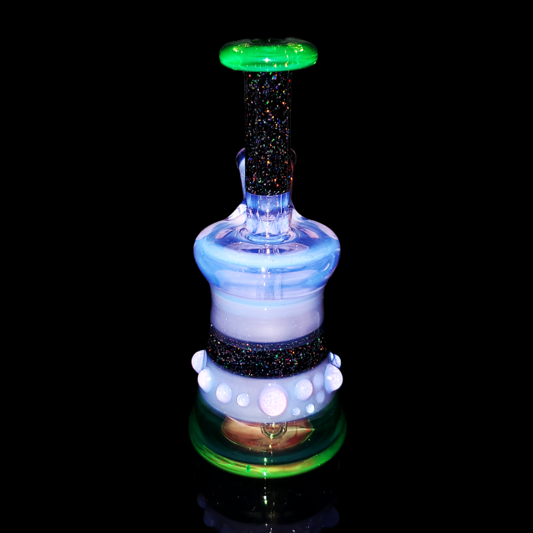 AJ Surf City Encalmo Jammer | 10mm Mini Dab Rig with 2-Hole Perc for Maximum Airflow Control

