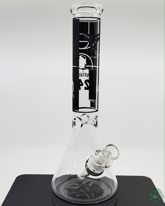  BSG 14” Mamba Beaker, a classic glass water pipe designed for smooth draws and stable daily sessions