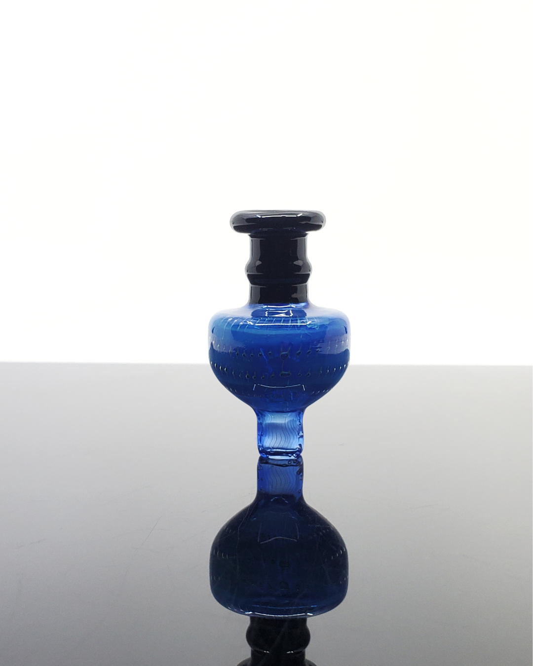 BSG Spade Bubble Cap with unique spade shape, designed to improve airflow control for smooth, consistent hits.