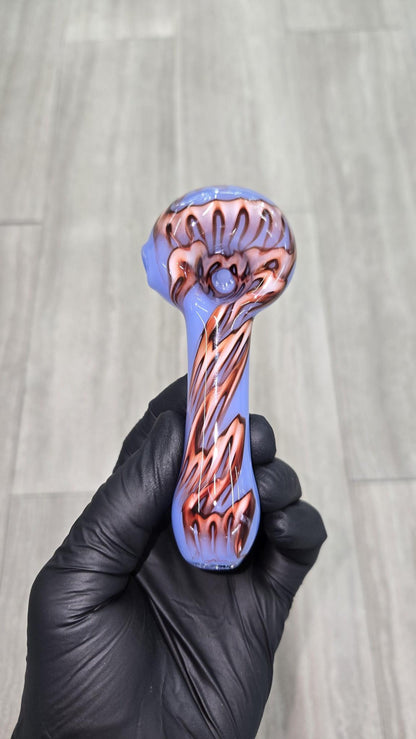 Izlow Glass - Periwinkle Crazy Line Handpipe