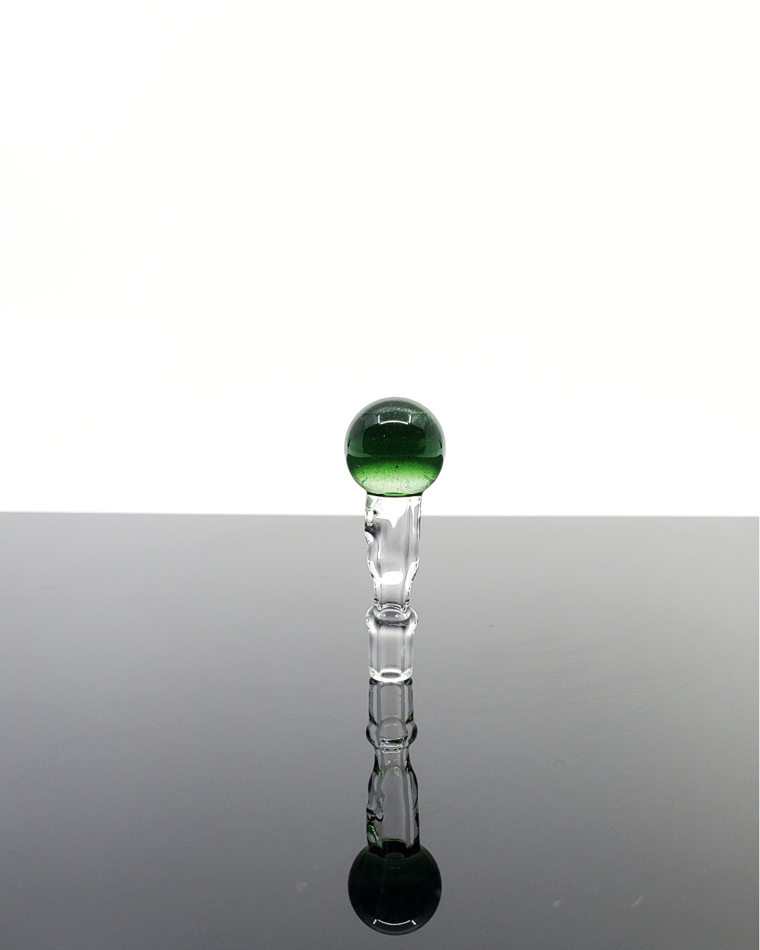 Captain Tokez 3DXL Joystick Cap in action, showcasing its functionality and stylish color base.