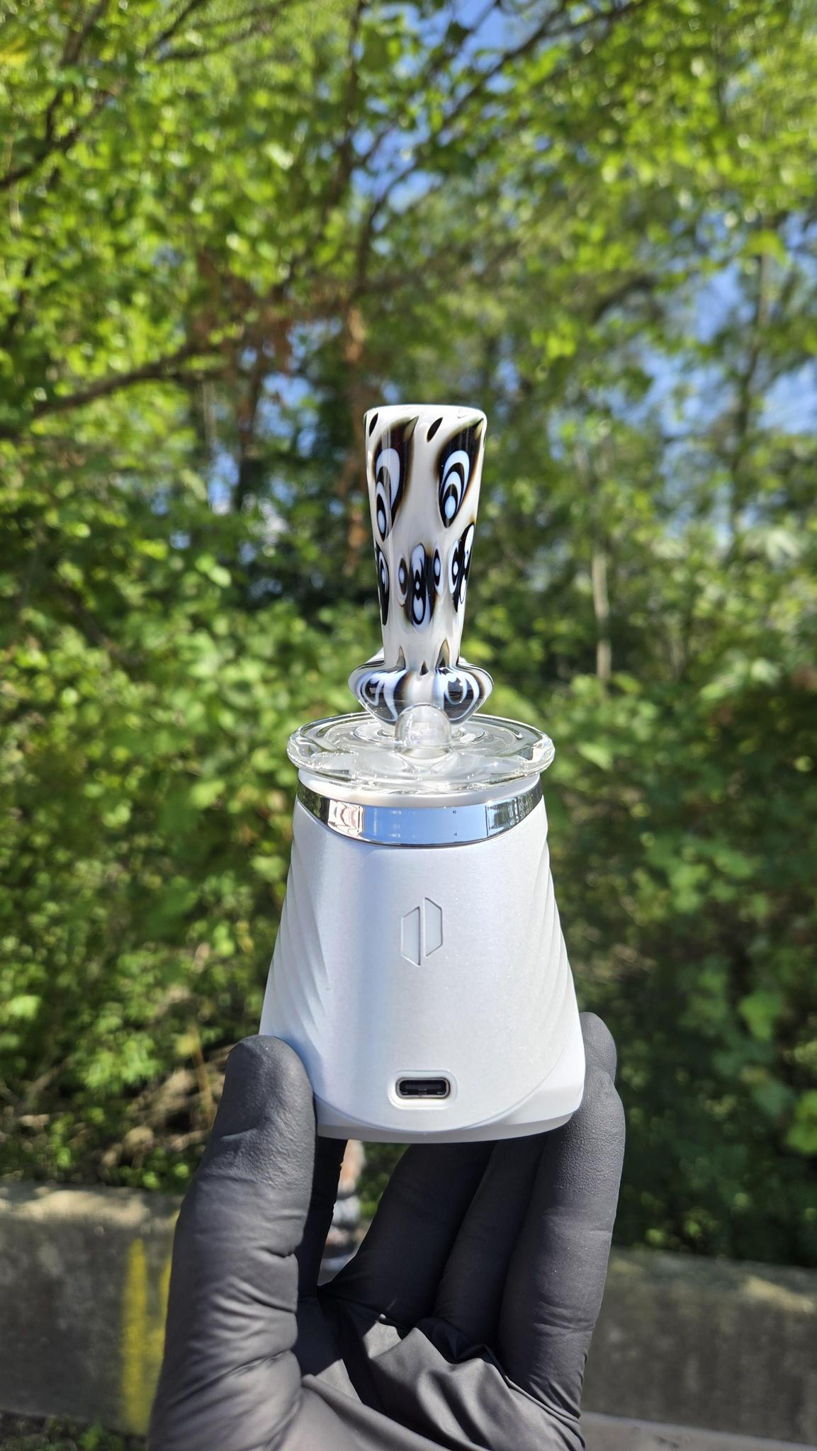 Indo Glass X Geoffmade - Clear Bottom Frit Work Dry Peak/Pro Attachment #1