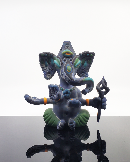  Creep Glass Krishna Dab Rig featuring a unique handcrafted design inspired by cultural art, combining artistic depth with functional glass craftsmanship.