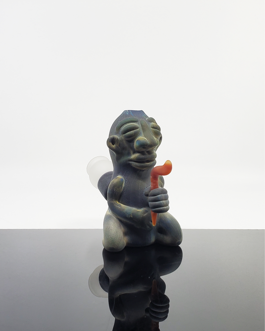  Creep Meditating Minitube featuring a unique and compact artistic design, perfect for glass collectors and enthusiasts