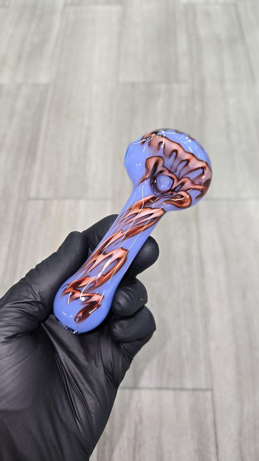 Izlow Glass - Periwinkle Crazy Line Handpipe
