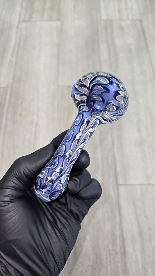 Izlow Glass - Periwinkle Paisley Handpipe