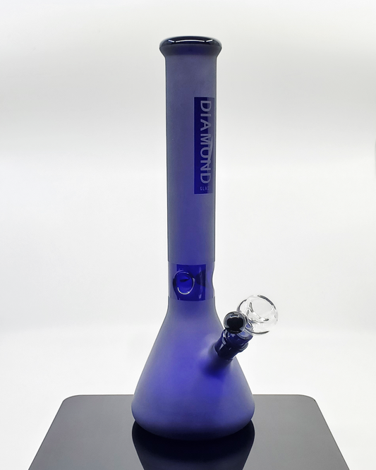 Diamond Glass 15” Sandblasted Beaker featuring an elegant sandblasted finish, offering durability and visual appeal for a premium smoking experience.