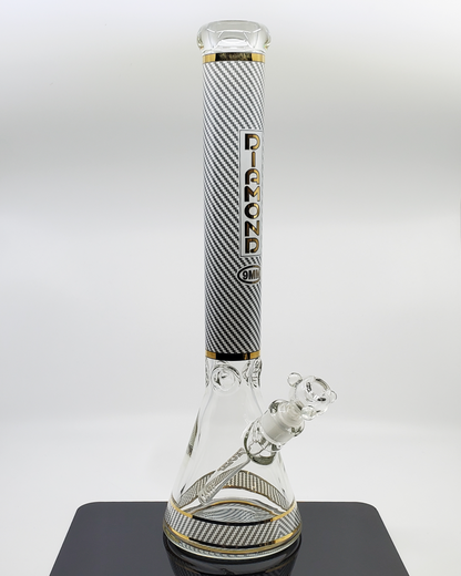  Diamond Glass 9mm Checkered Beaker with thick 9mm glass construction, offering durability, enhanced grip, and a stylish checkered design for a superior smoking experience.