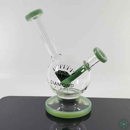 Close-up of the Diamond Glass Bauble Jammer, highlighting its smooth design and durable construction for an efficient and portable dabbing experience.