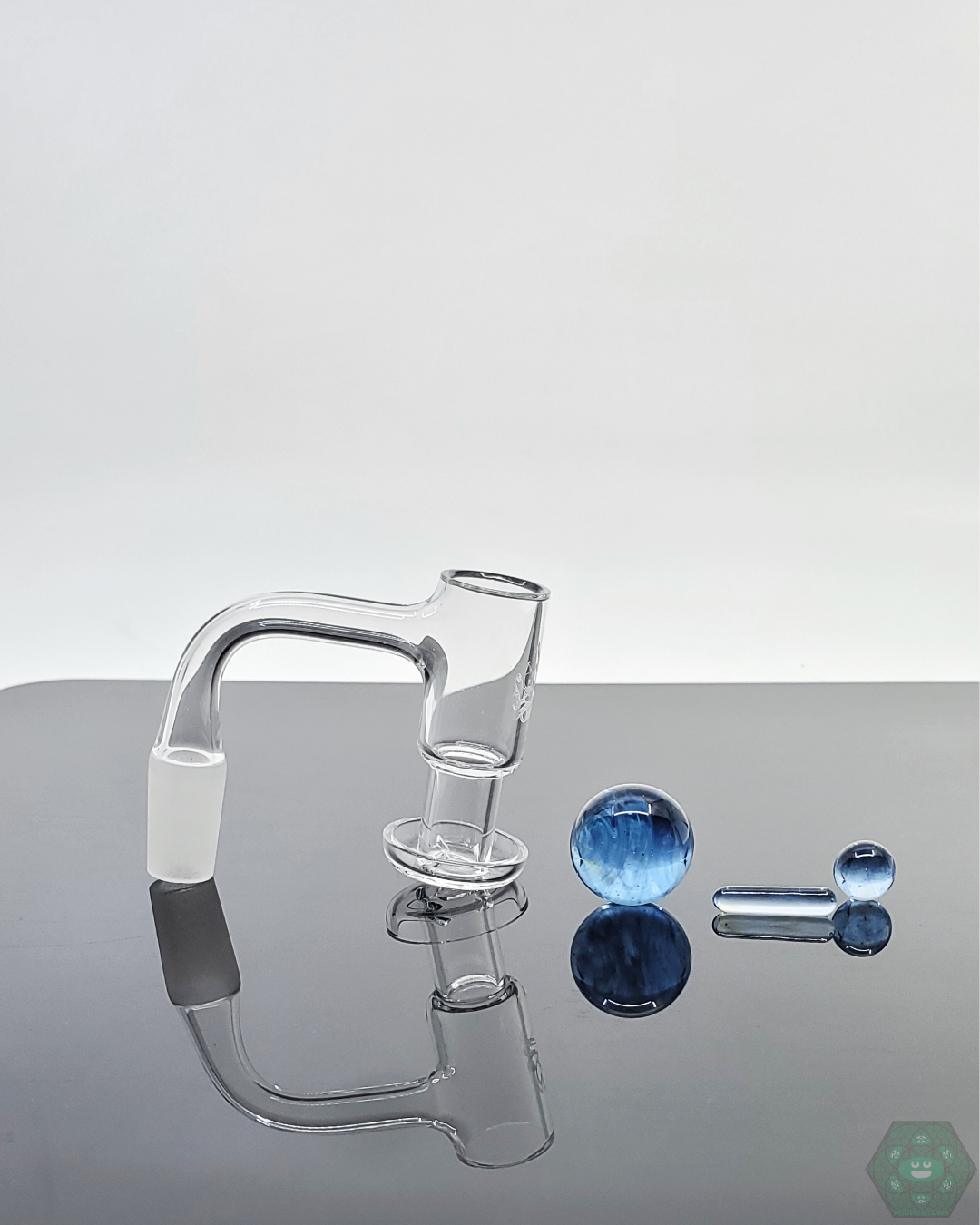 Doq Glass Premium Slurper Set in action, providing smooth and consistent airflow for an enhanced flavor experience.