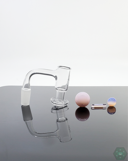  Top view of the Doq Glass Premium Slurper Set, highlighting its innovative airflow and heat distribution.