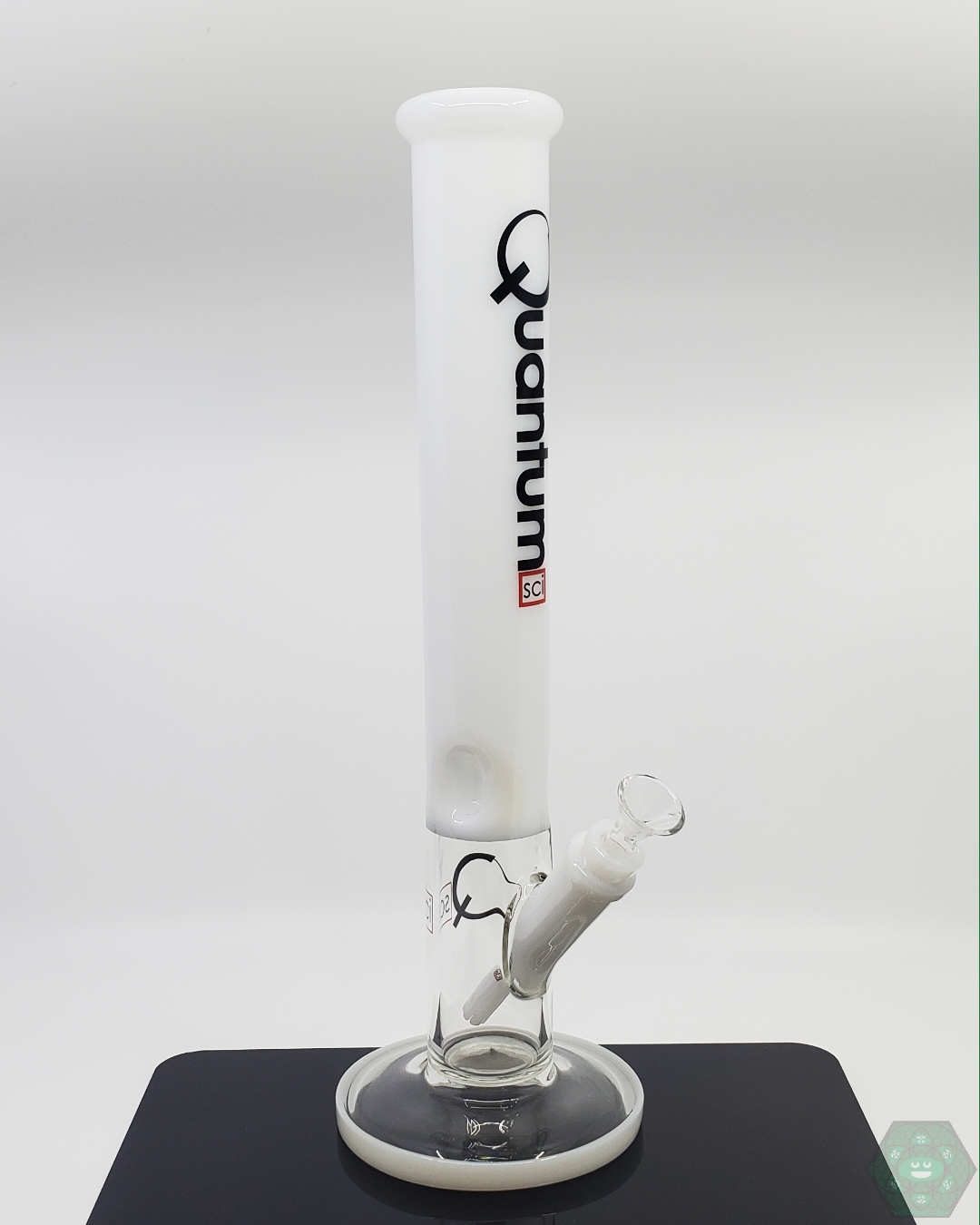 Durable 16-inch Quantum Sci Glass Bong with 7MM thick glass, a classic straight tube design, and smooth filtration