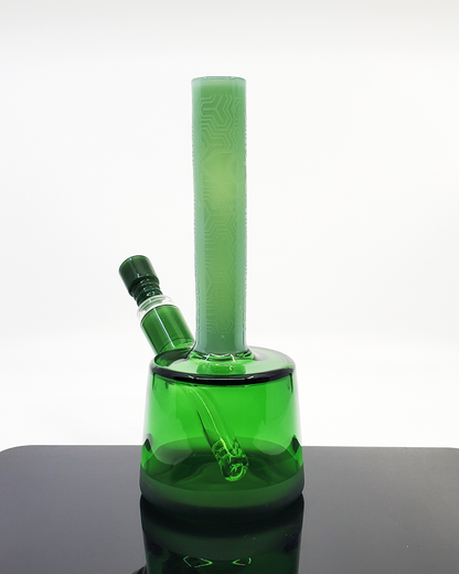 Diamond Glass 8.25” Sandblasted Beaker - Durable with Ice Catcher