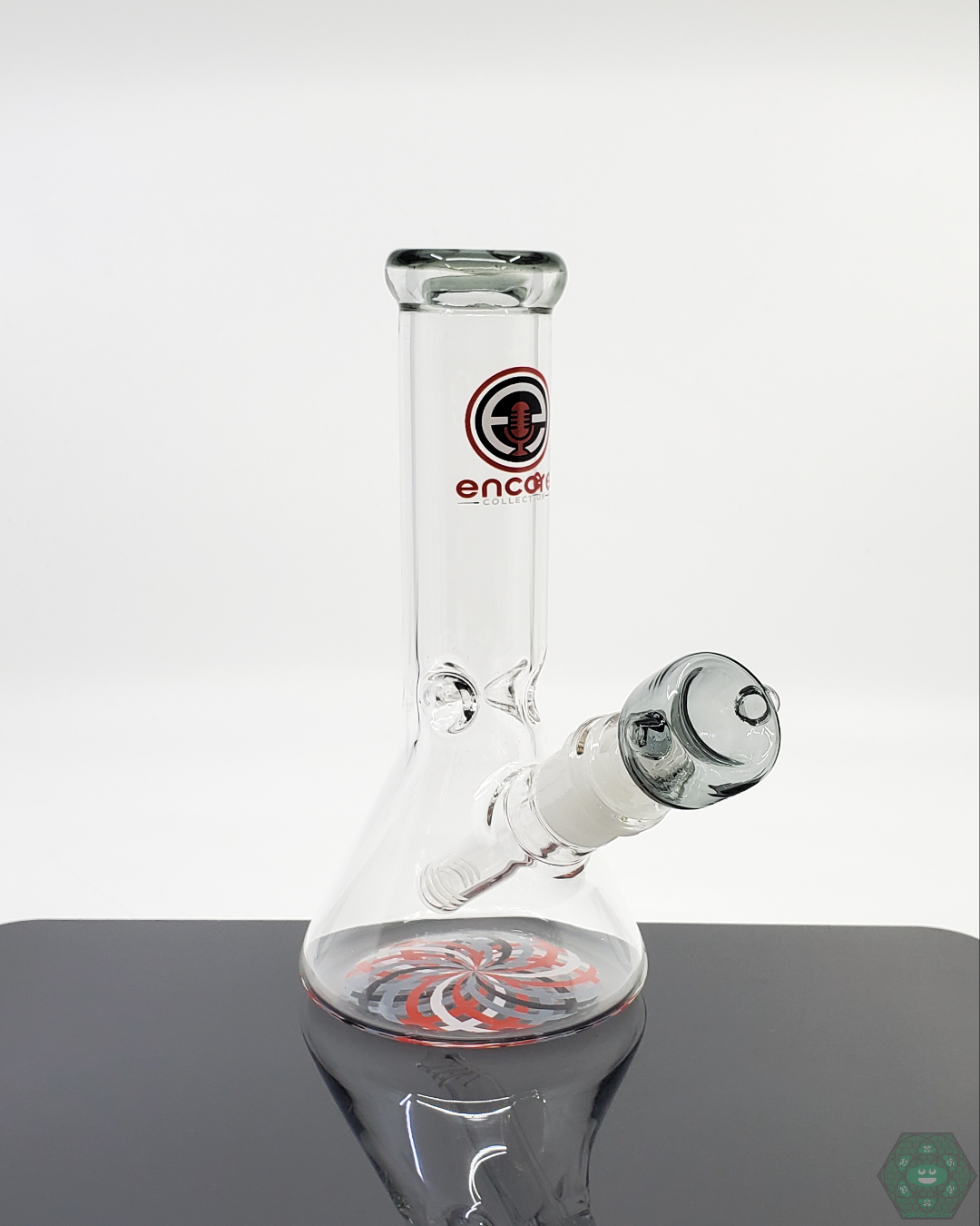 Encore Glass Spiral Base Beaker with a 14mm female 45-degree joint and included 14mm male slide.