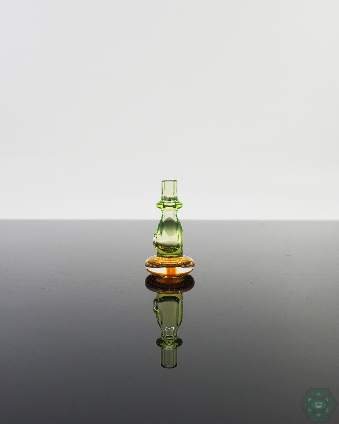  Front view of Gatez Glass Fumicello 3DXL Joystick Caps, showcasing unique design.