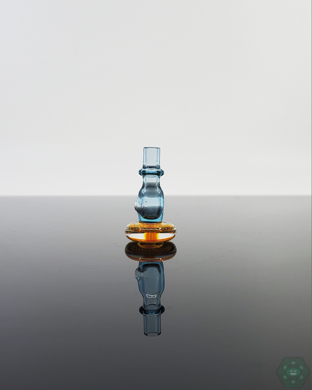 Gatez Glass Fumicello 3DXL Joystick Caps in action, providing precise control during dabbing.