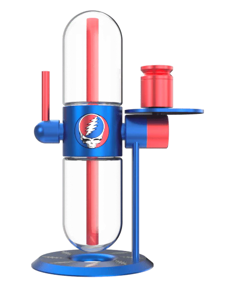  Front view of the Grateful Dead x Stündenglass Gravity Infuser featuring the iconic Stealie logo and bold Grateful Dead colorways.
