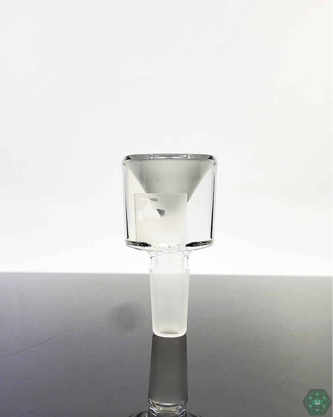  Side view of the Hamm’s Waterworks Flower Slide, showcasing its intricate floral glasswork and high-quality craftsmanship.