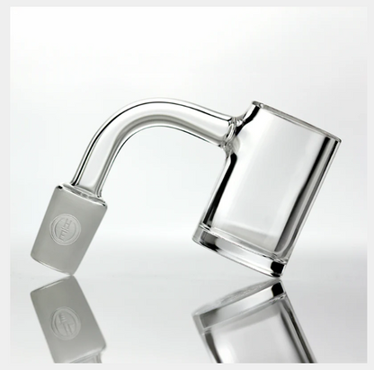  Highly Educated 25mm Gavel SE with Surface Enhanced quartz floor for improved oil vaporization efficiency and rapid evaporation rates.