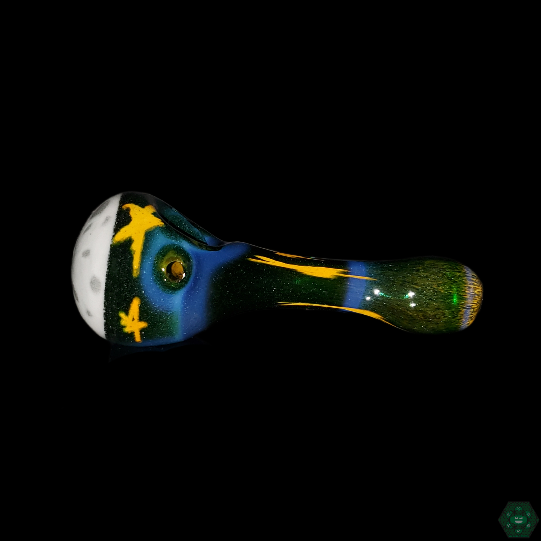 Hoffman Glass Spoon Pipe offering smooth and consistent pulls, ideal for daily use and enjoyment
