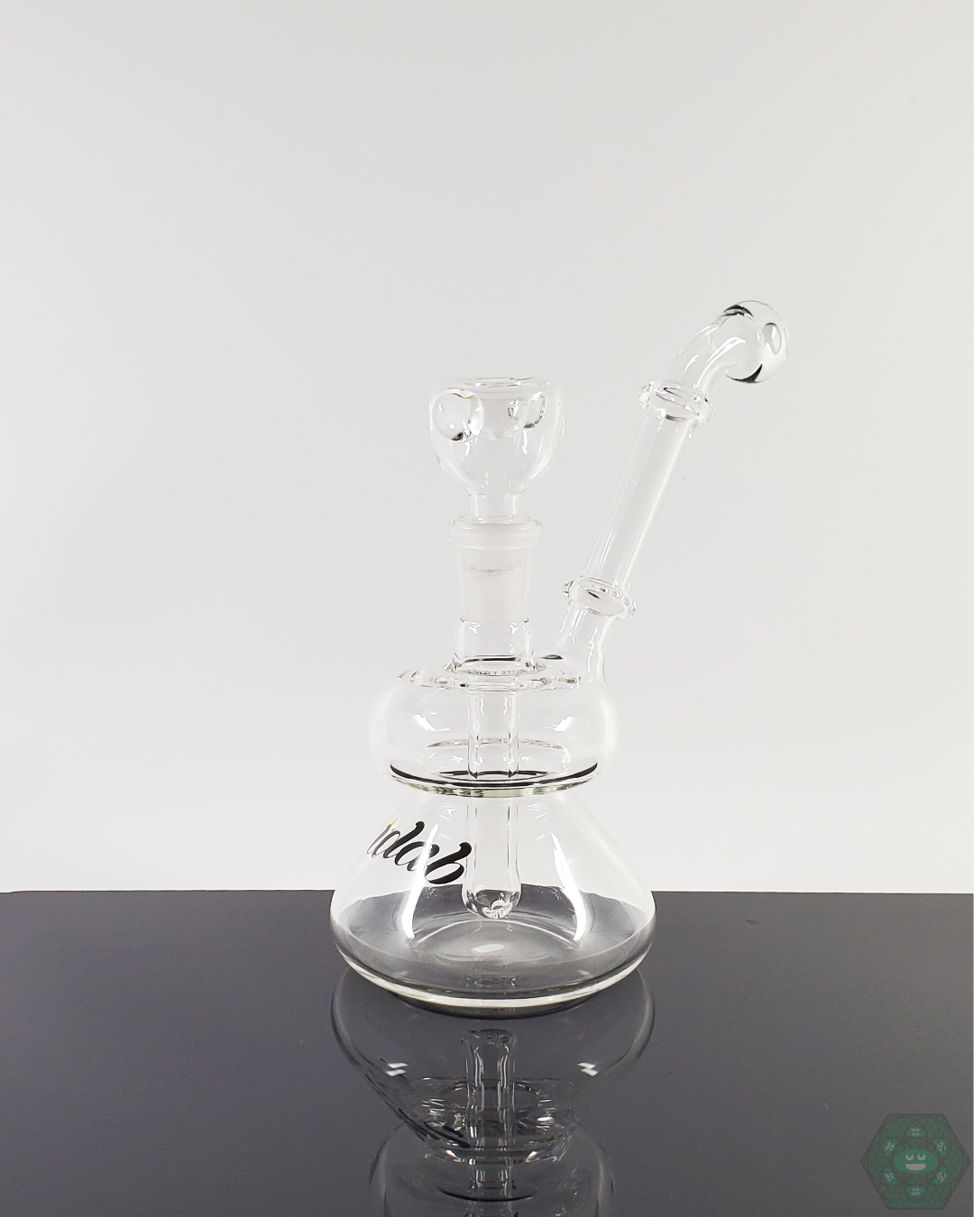 iDab Bubbler, a compact and durable bubbler designed for concentrates, providing smooth hits and easy portability for concentrated sessions
