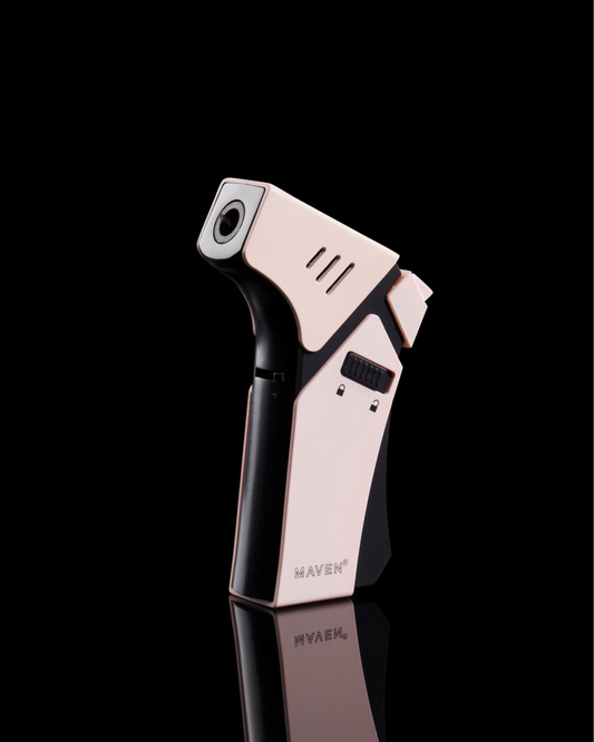 Maven Torch Pro, Advanced Precision Torch for Dabbing with Top-Notch Performance and Heat Control